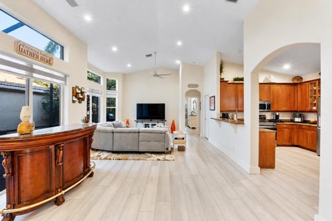 Tiny photo for 5839 NW 120th Avenue, Coral Springs, FL 33076 (MLS # B26089446)