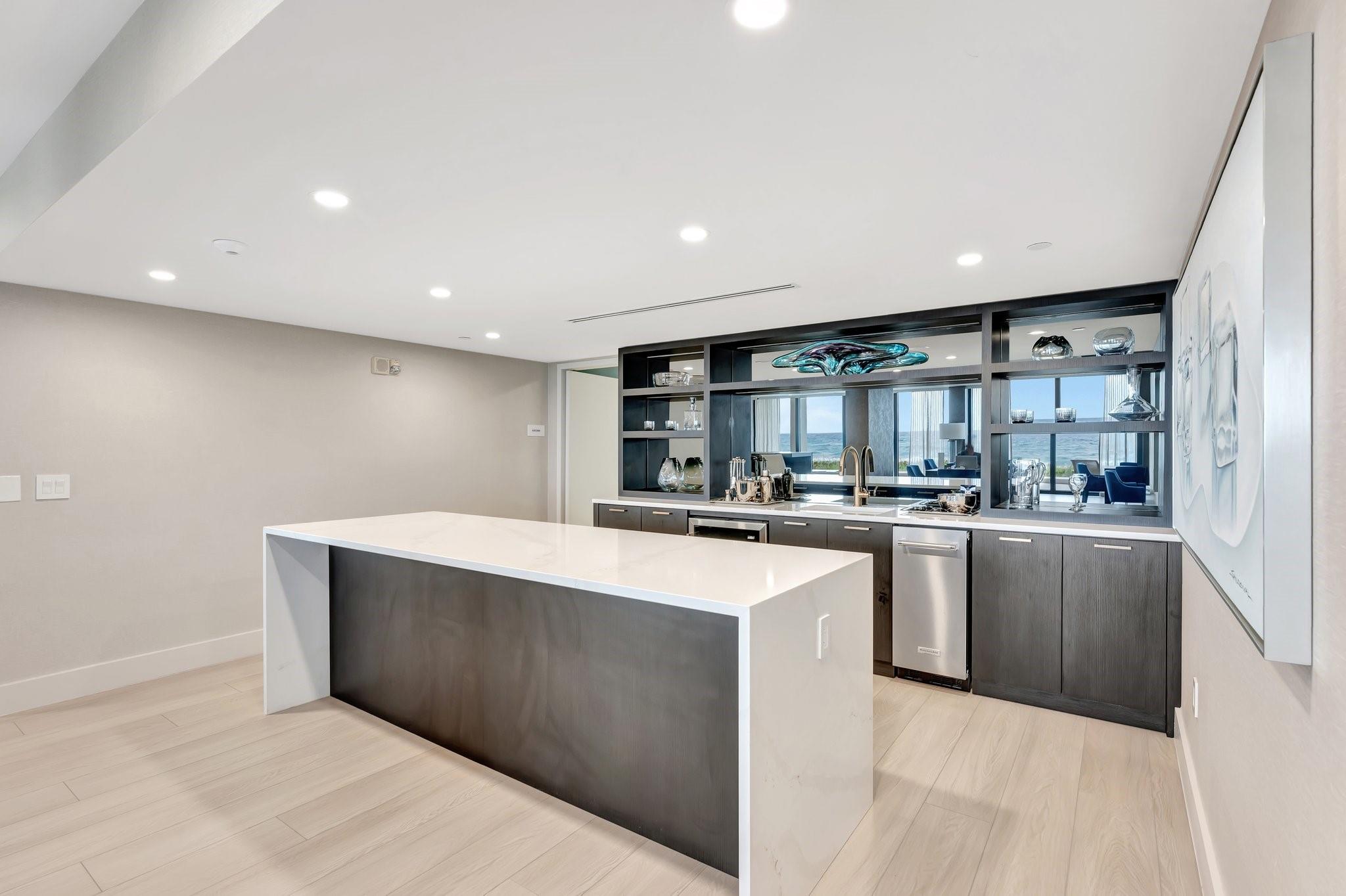 Villa Magna Condo - Residential