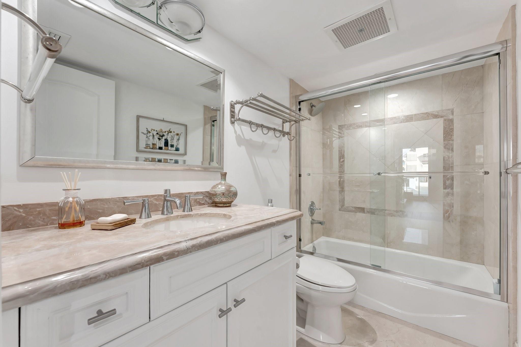 Villa Magna Condo - Residential