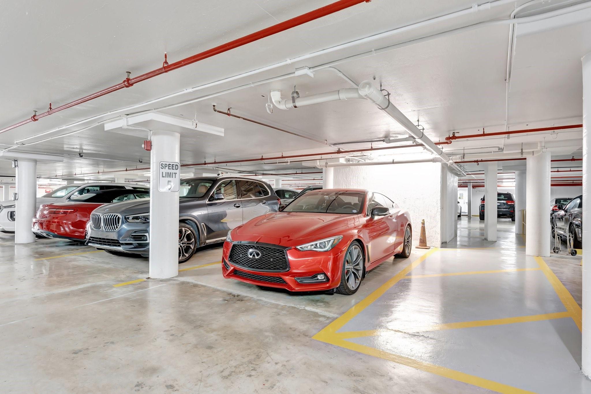 Villa Magna Condo - Residential