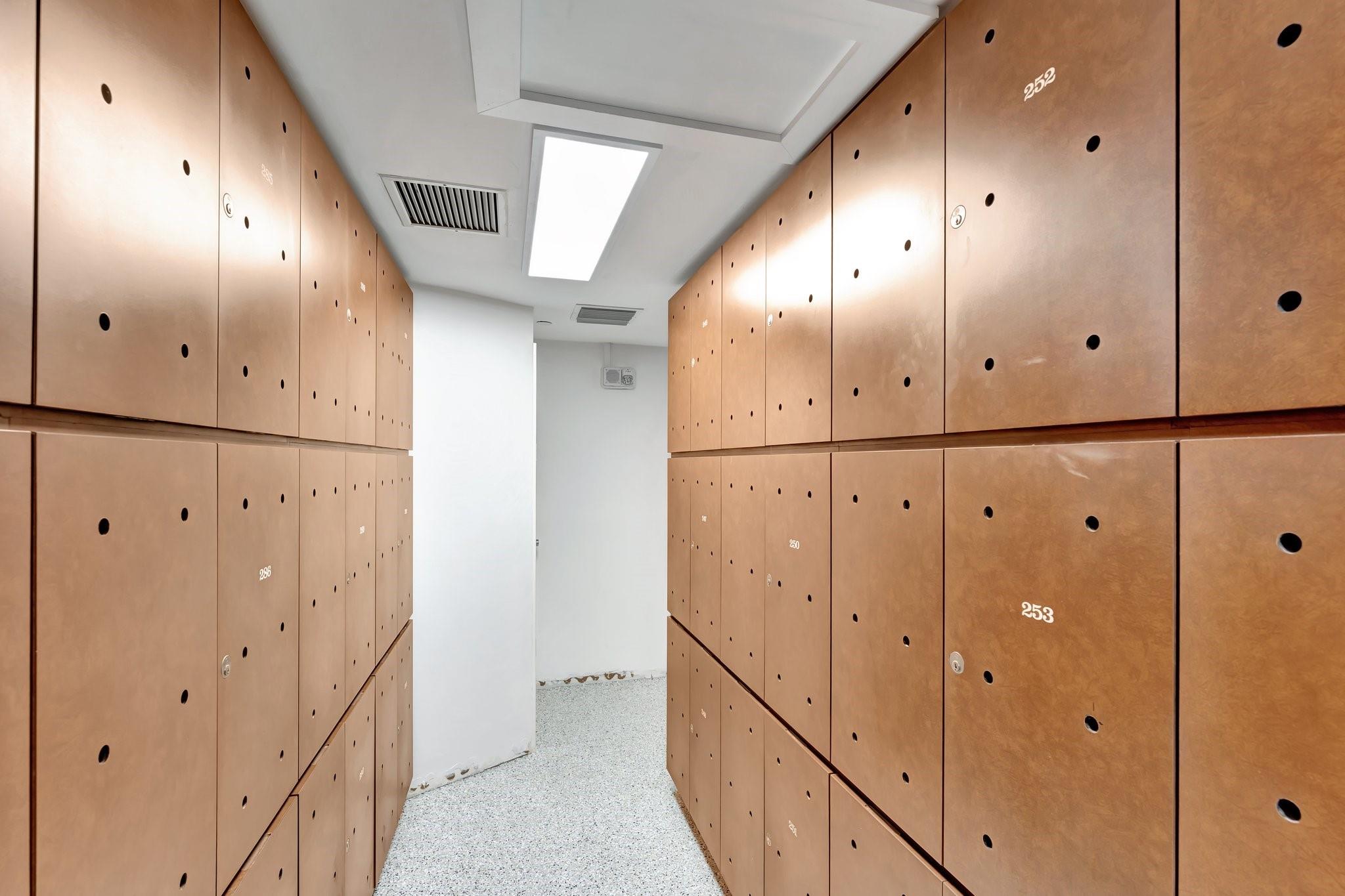 Villa Magna Condo - Residential