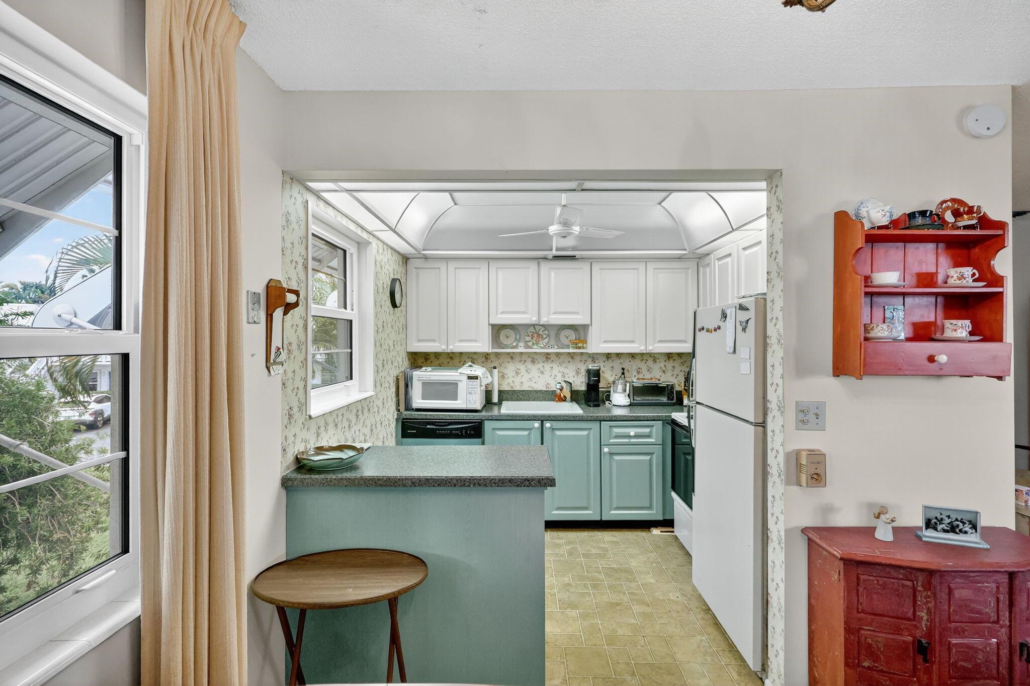 CEDAR POINTE CONDO - Residential