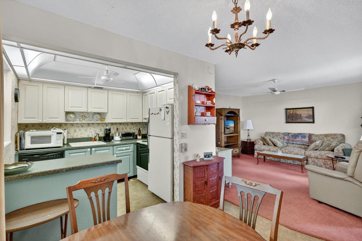 CEDAR POINTE CONDO - Residential