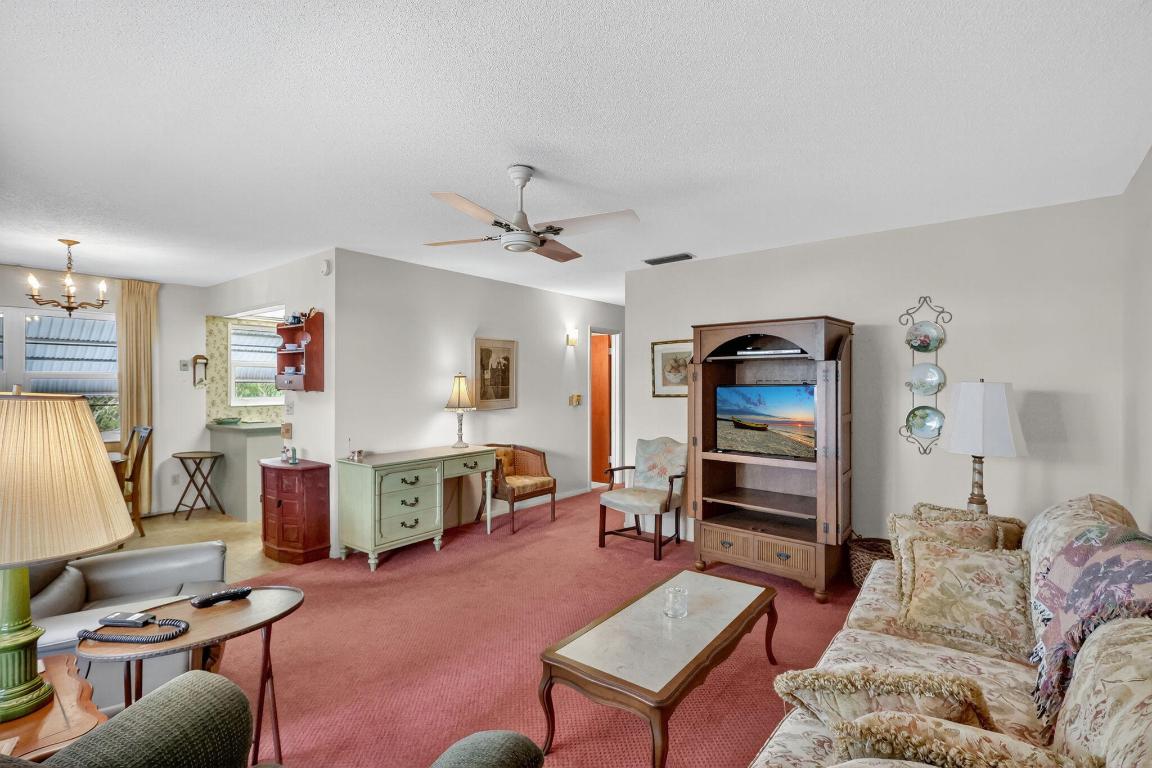 CEDAR POINTE CONDO - Residential