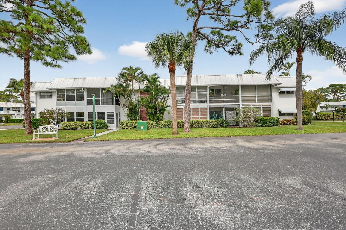 CEDAR POINTE CONDO - Residential