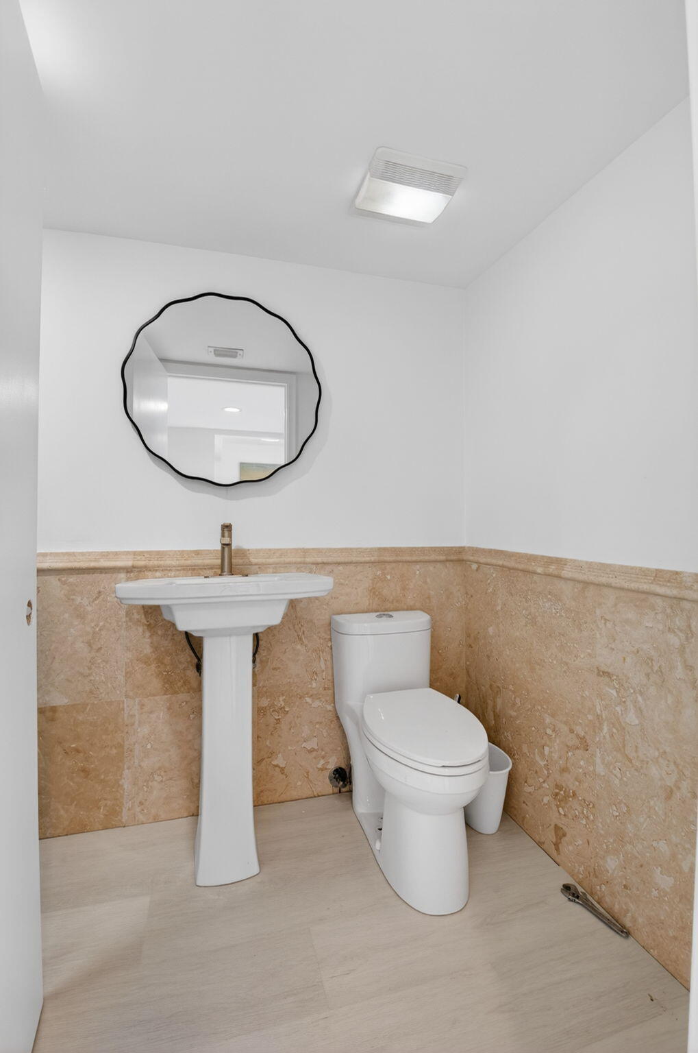 PINE LAKE CONDO - Residential