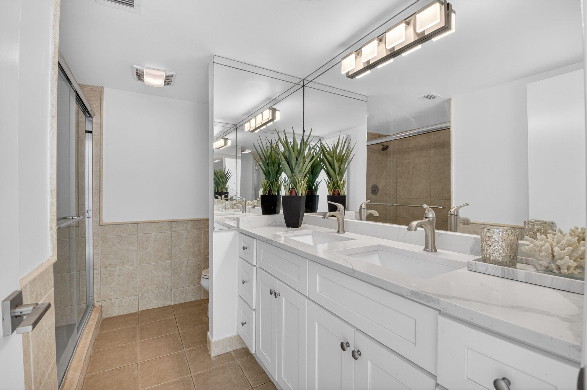 PINE LAKE CONDO - Residential