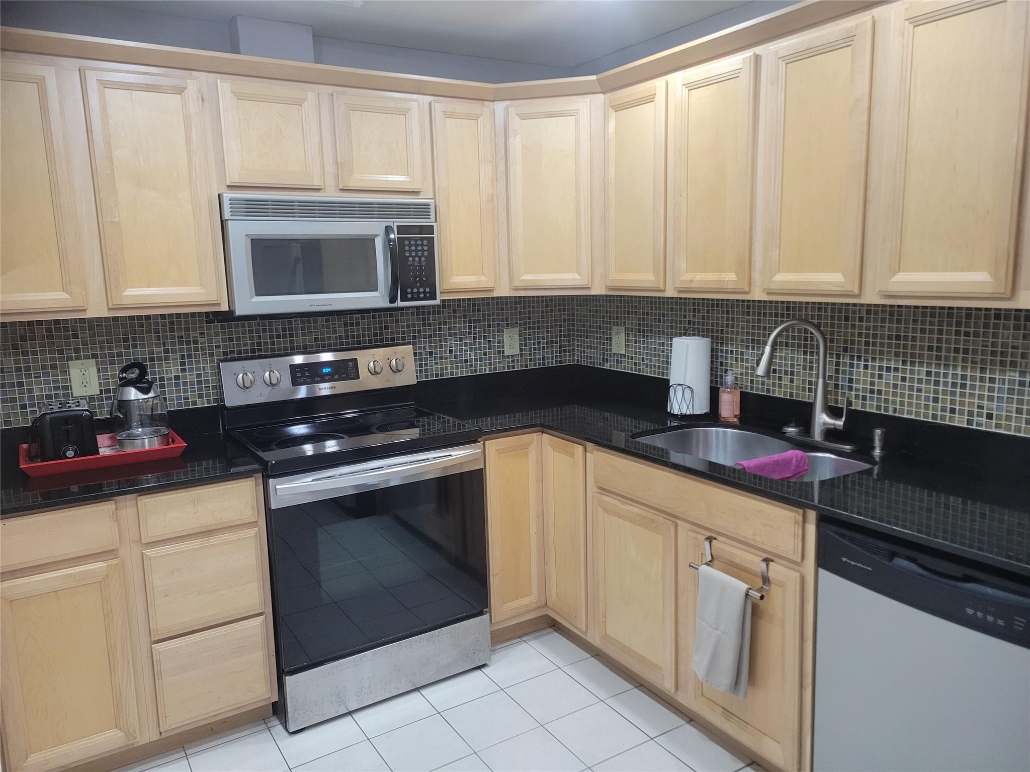 The Hemispheres Condo - Residential Lease