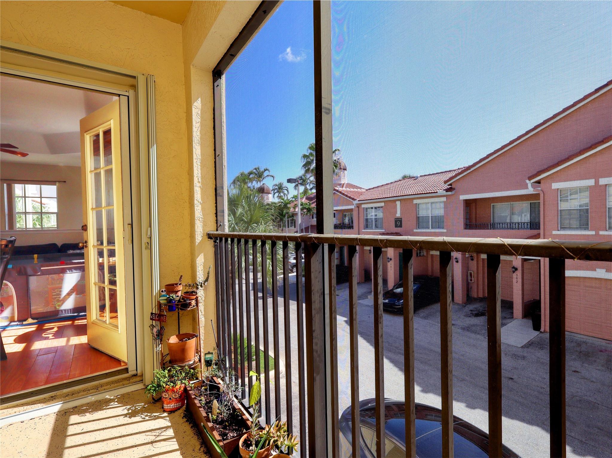 Residences of Belmont - Residential