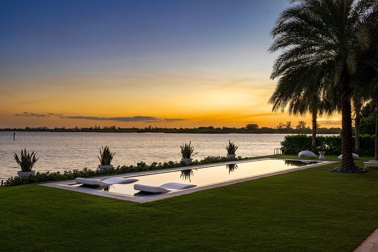 IBIS ISLE - Residential