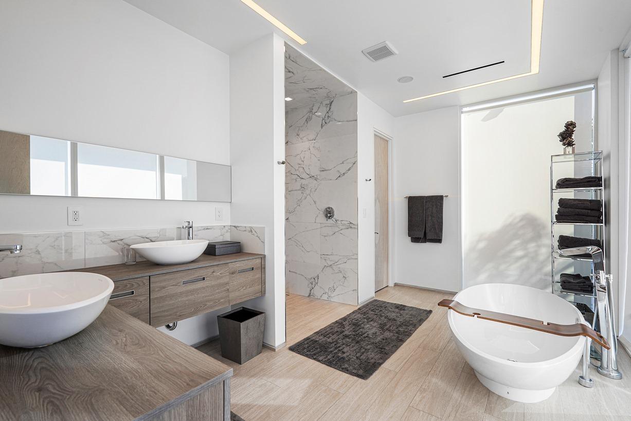 IBIS ISLE - Residential