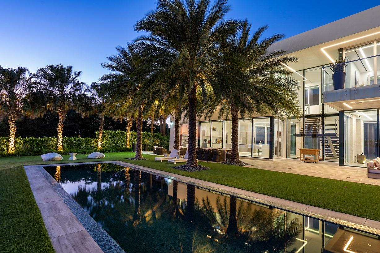 IBIS ISLE - Residential