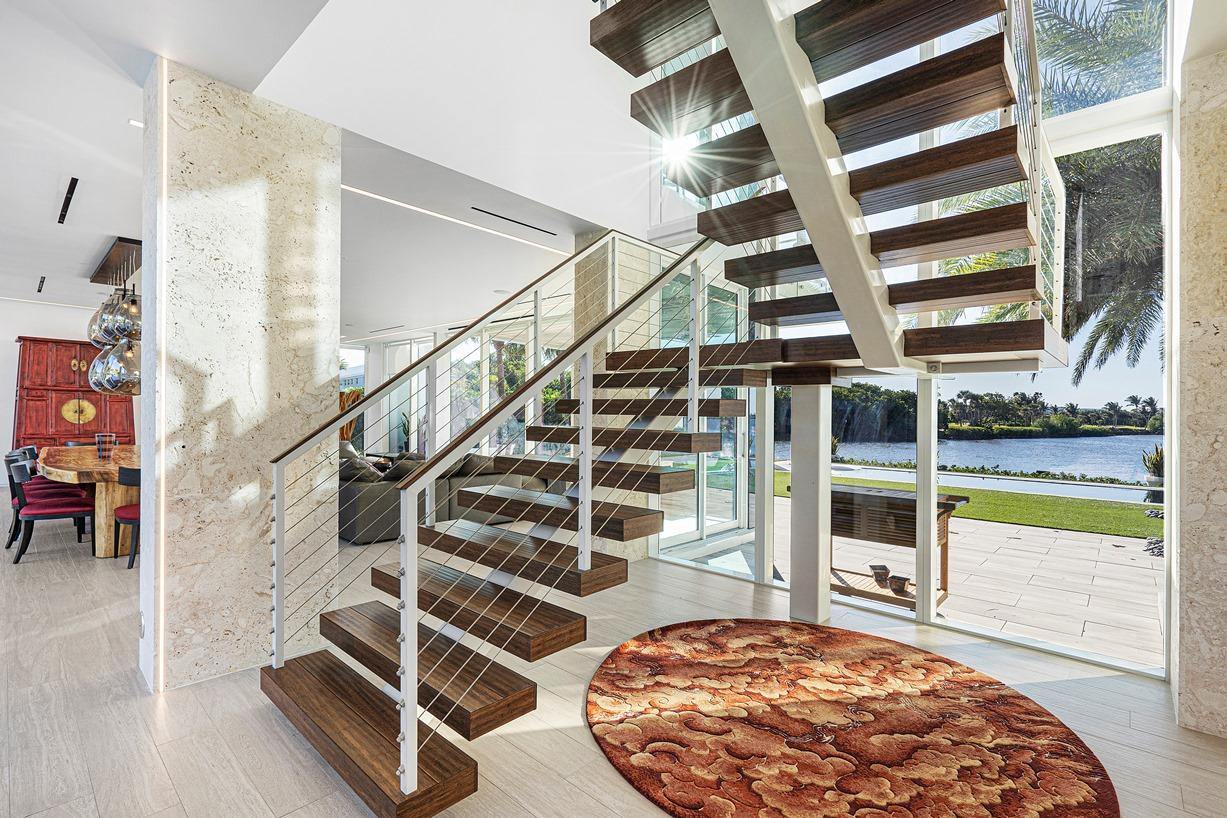 IBIS ISLE - Residential