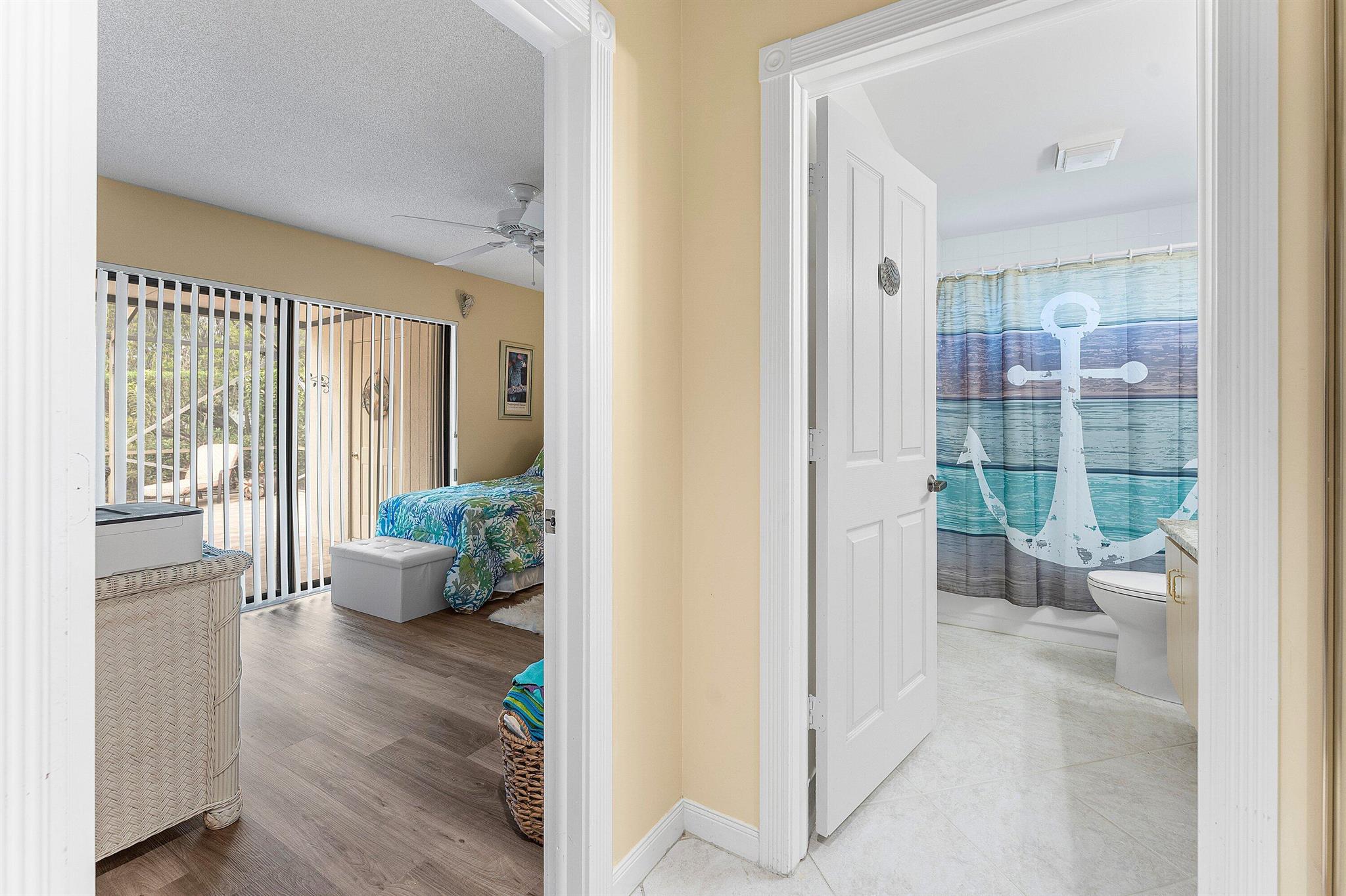 JEFFERSON CORNERS - Residential