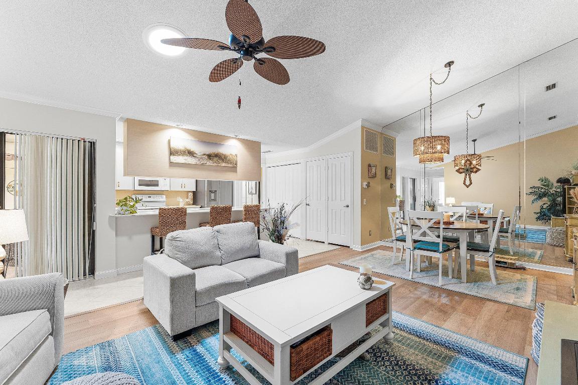 JEFFERSON CORNERS - Residential