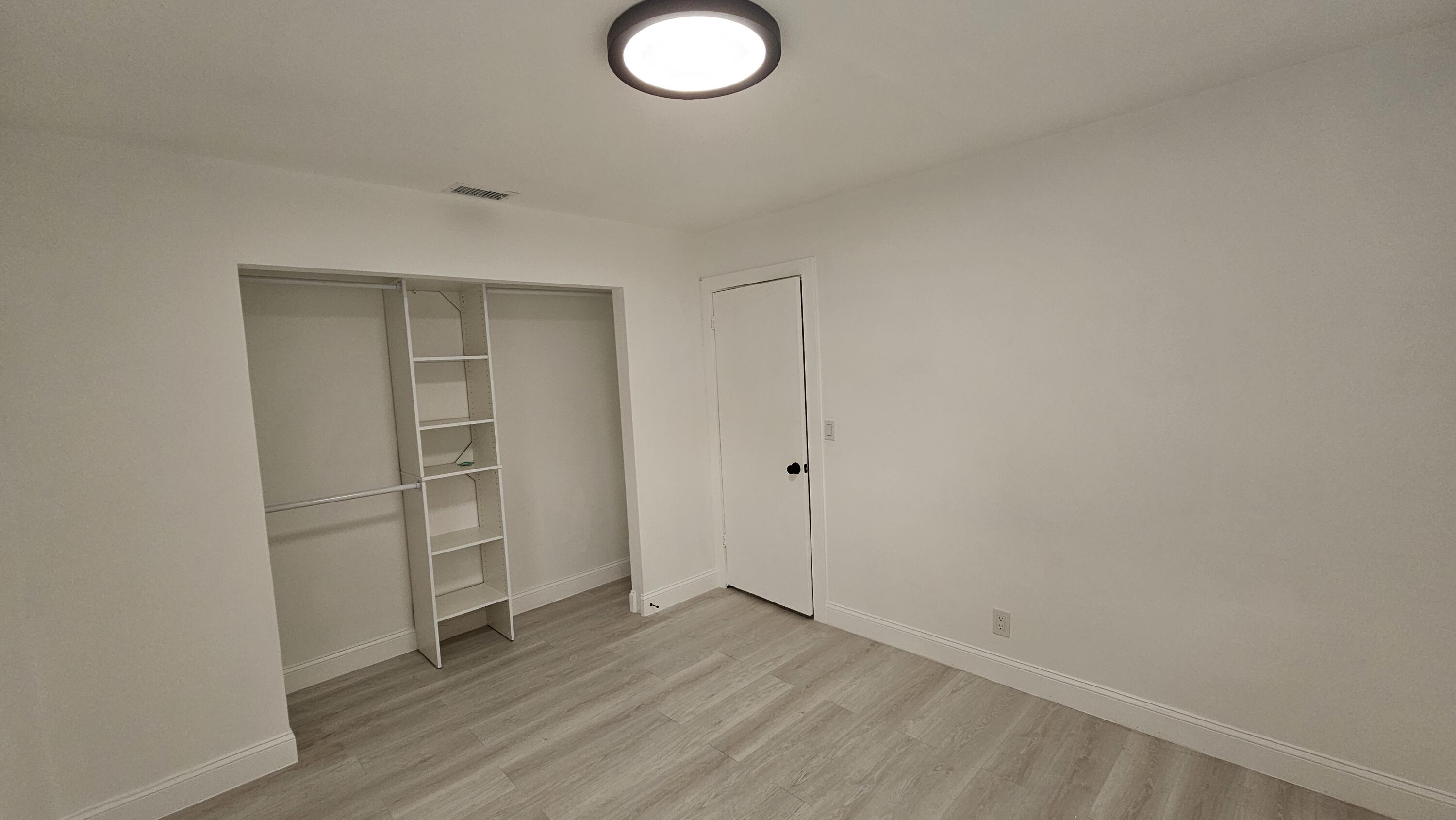 ROSELAND PARK HAMPTON ADD - Residential Lease