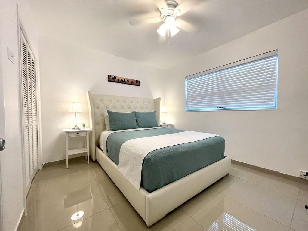 Poinciana Park 5-17 B - Residential Income