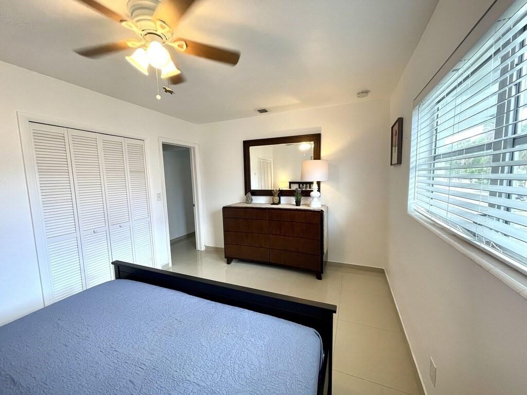 Poinciana Park 5-17 B - Residential Income
