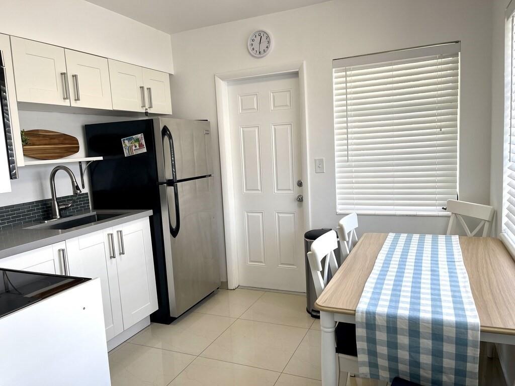 Poinciana Park 5-17 B - Residential Income