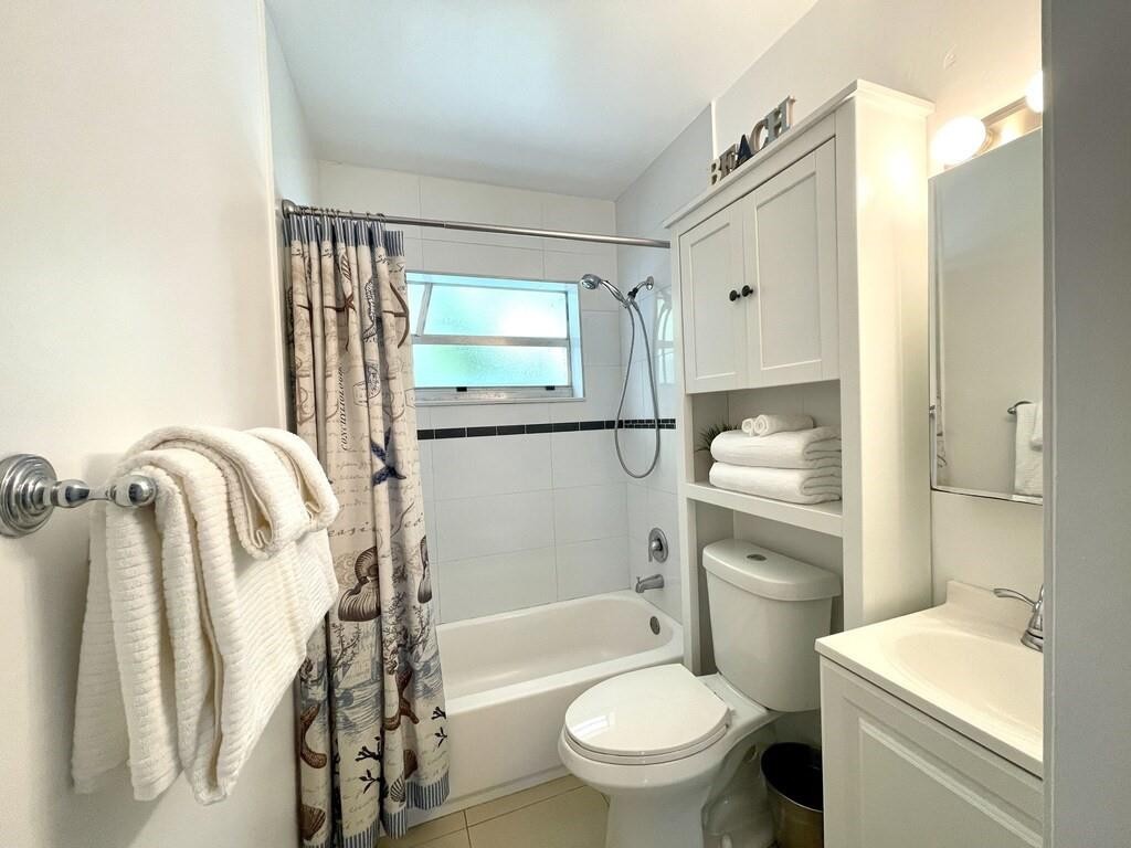 Poinciana Park 5-17 B - Residential Income