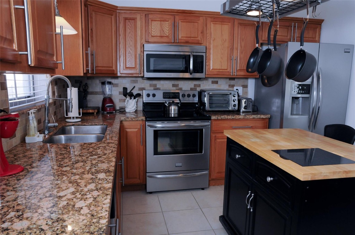 Poinciana Park 5-17 B - Residential Income