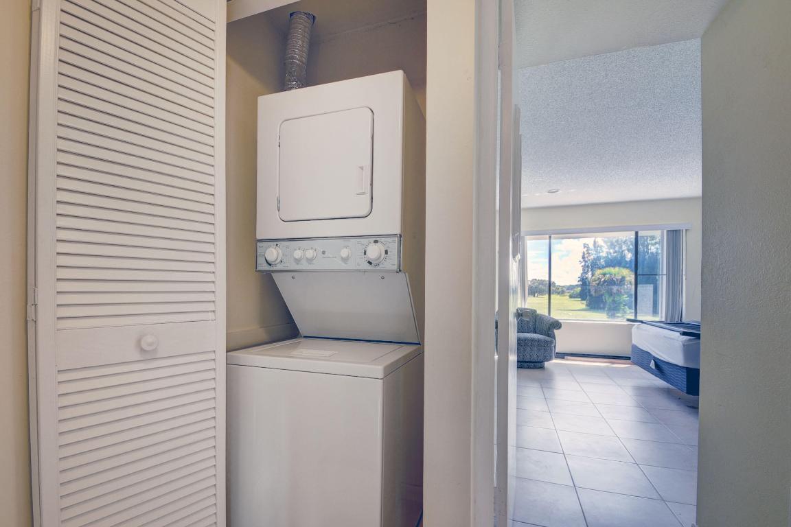 FOUNTAINS OF PALM BEACH CONDO 4 - Residential Lease