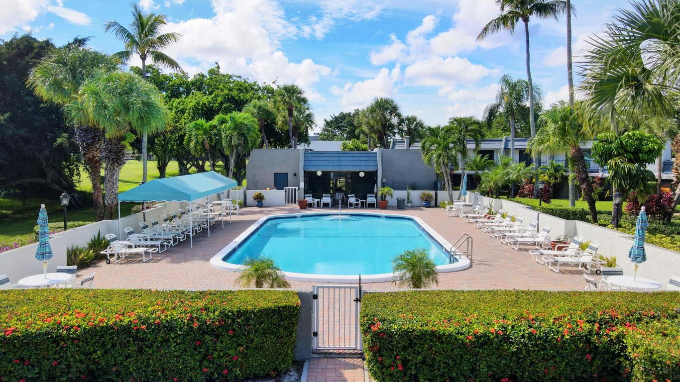 FOUNTAINS OF PALM BEACH CONDO 4 - Residential Lease