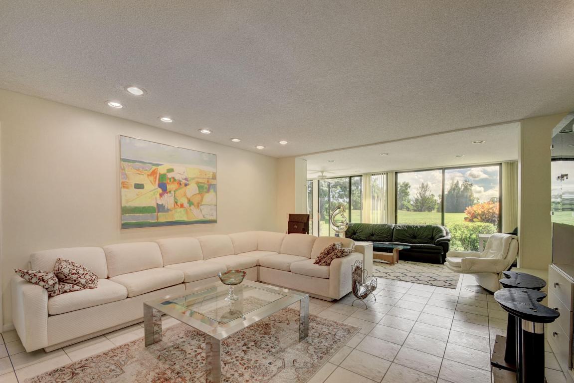 FOUNTAINS OF PALM BEACH CONDO 4 - Residential Lease