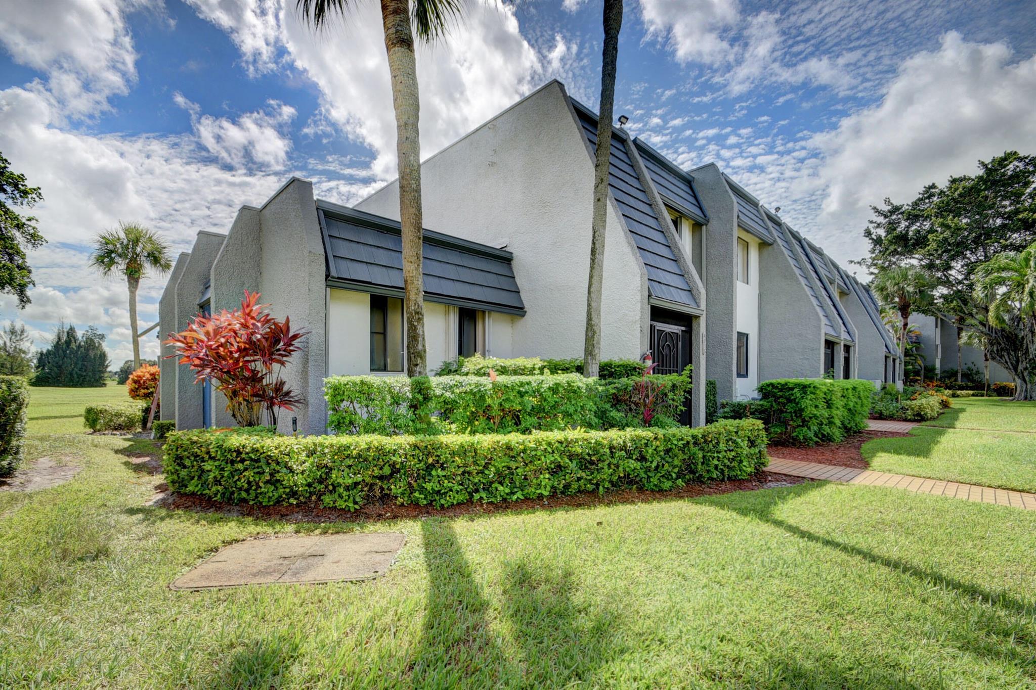 FOUNTAINS OF PALM BEACH C - Residential Lease