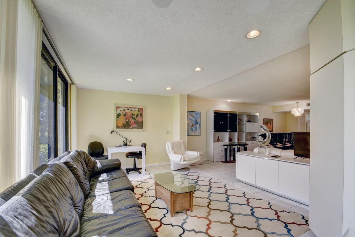 FOUNTAINS OF PALM BEACH CONDO 4 - Residential Lease