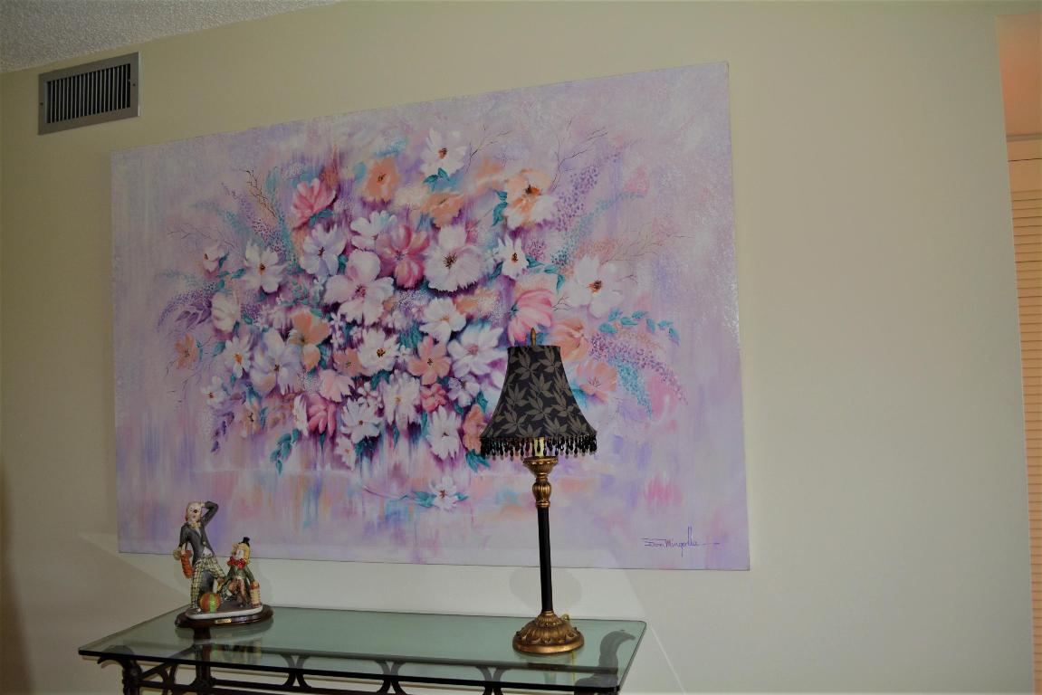 DEER CREEK COUNTRY CLUB ESTATES 1 CONDO - Residential