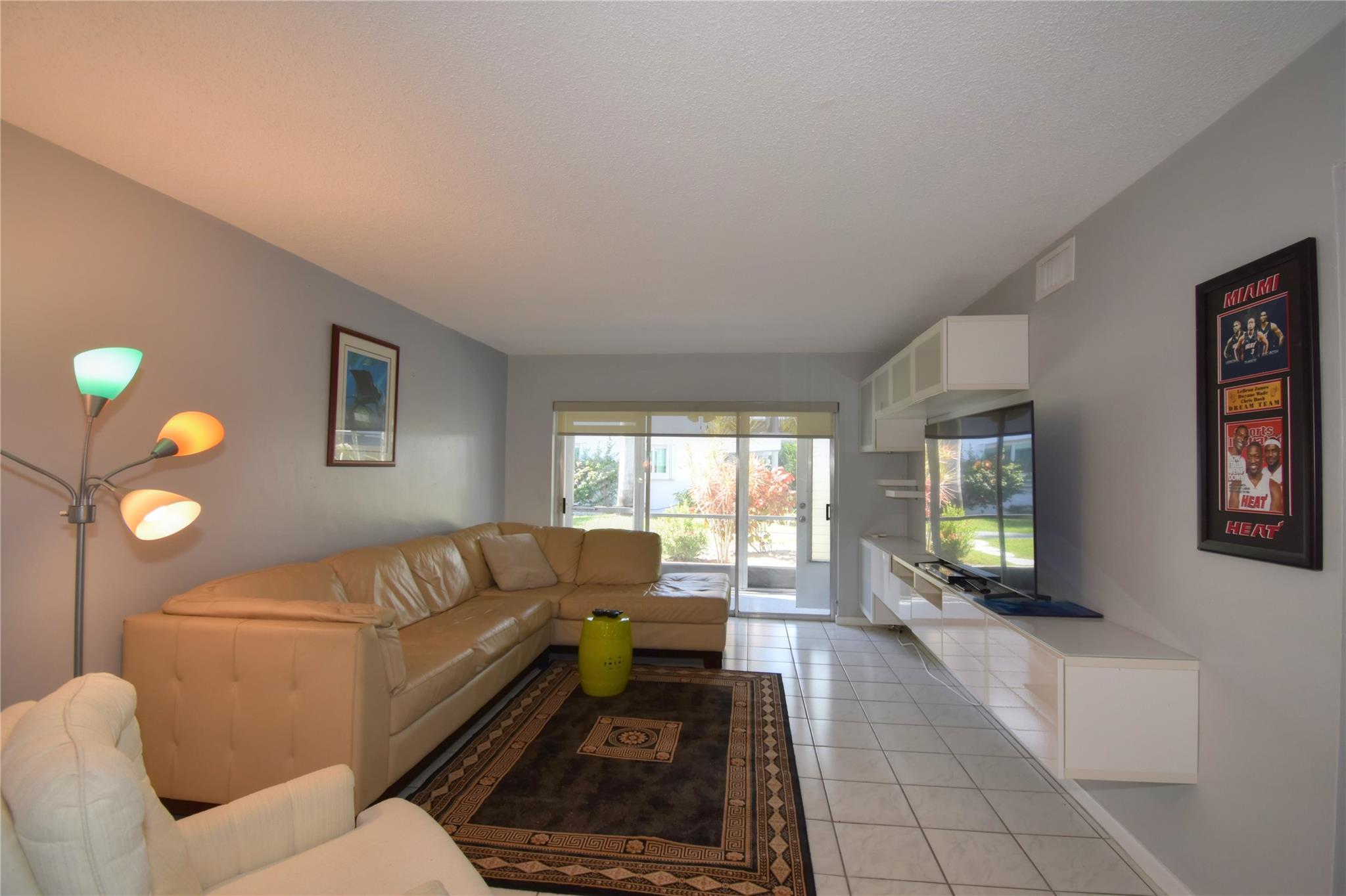 VENETIAN PARK COOP - Residential