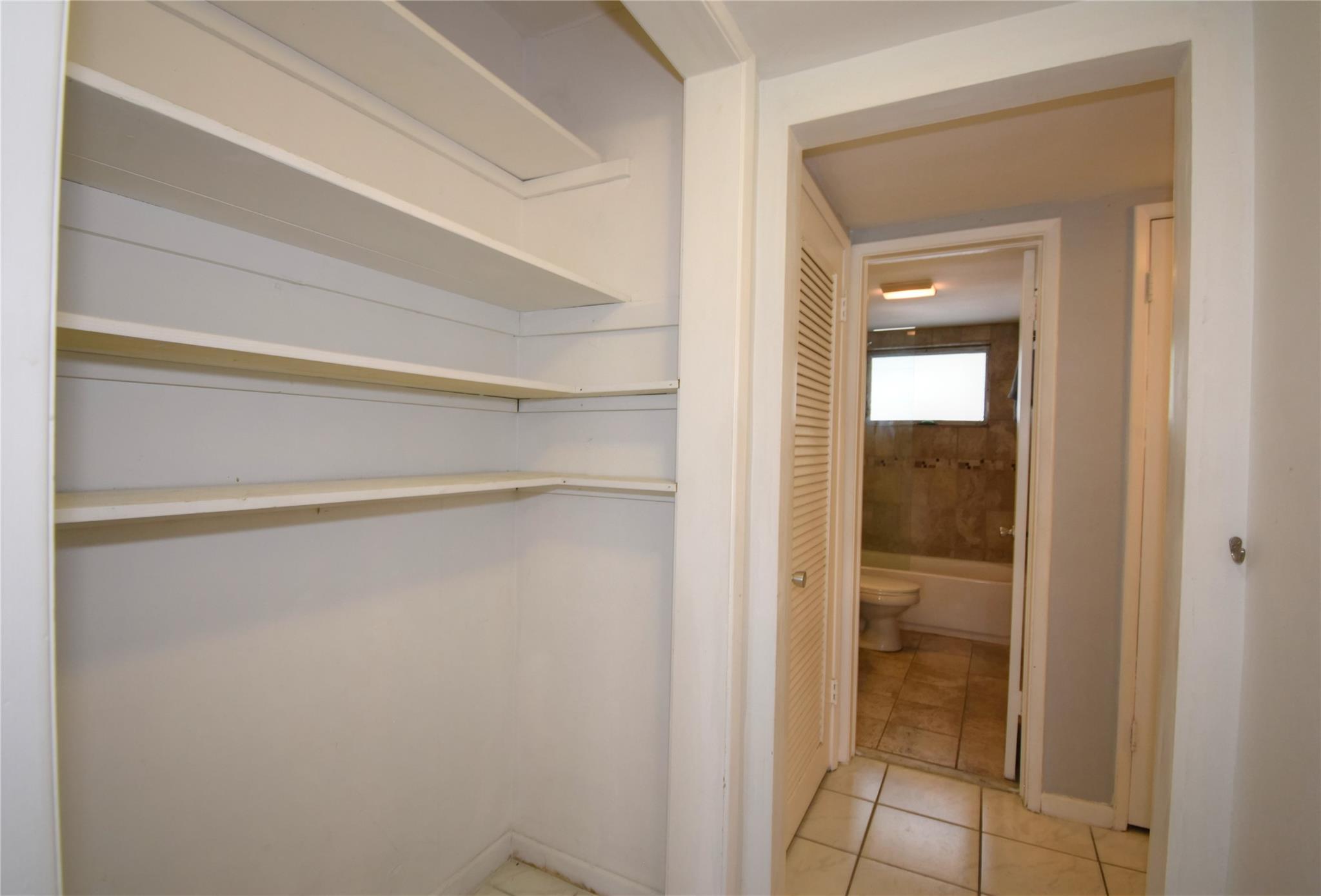 VENETIAN PARK COOP - Residential