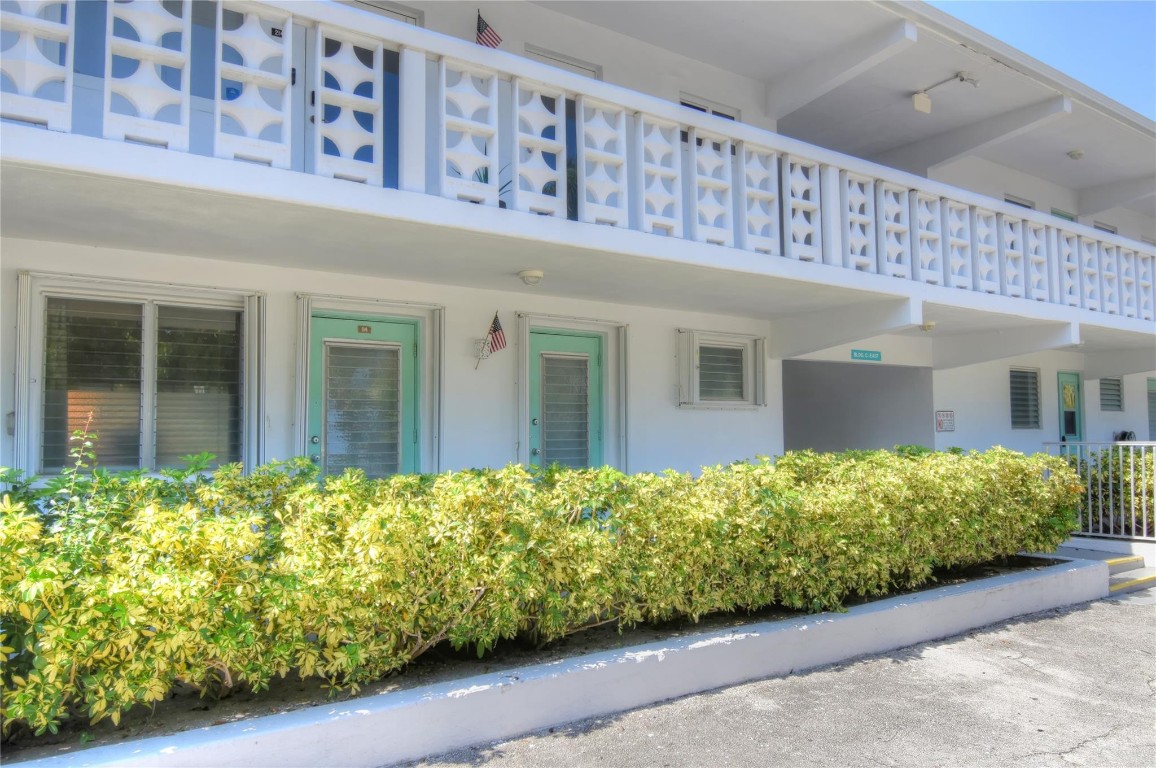 VENETIAN PARK COOP - Residential