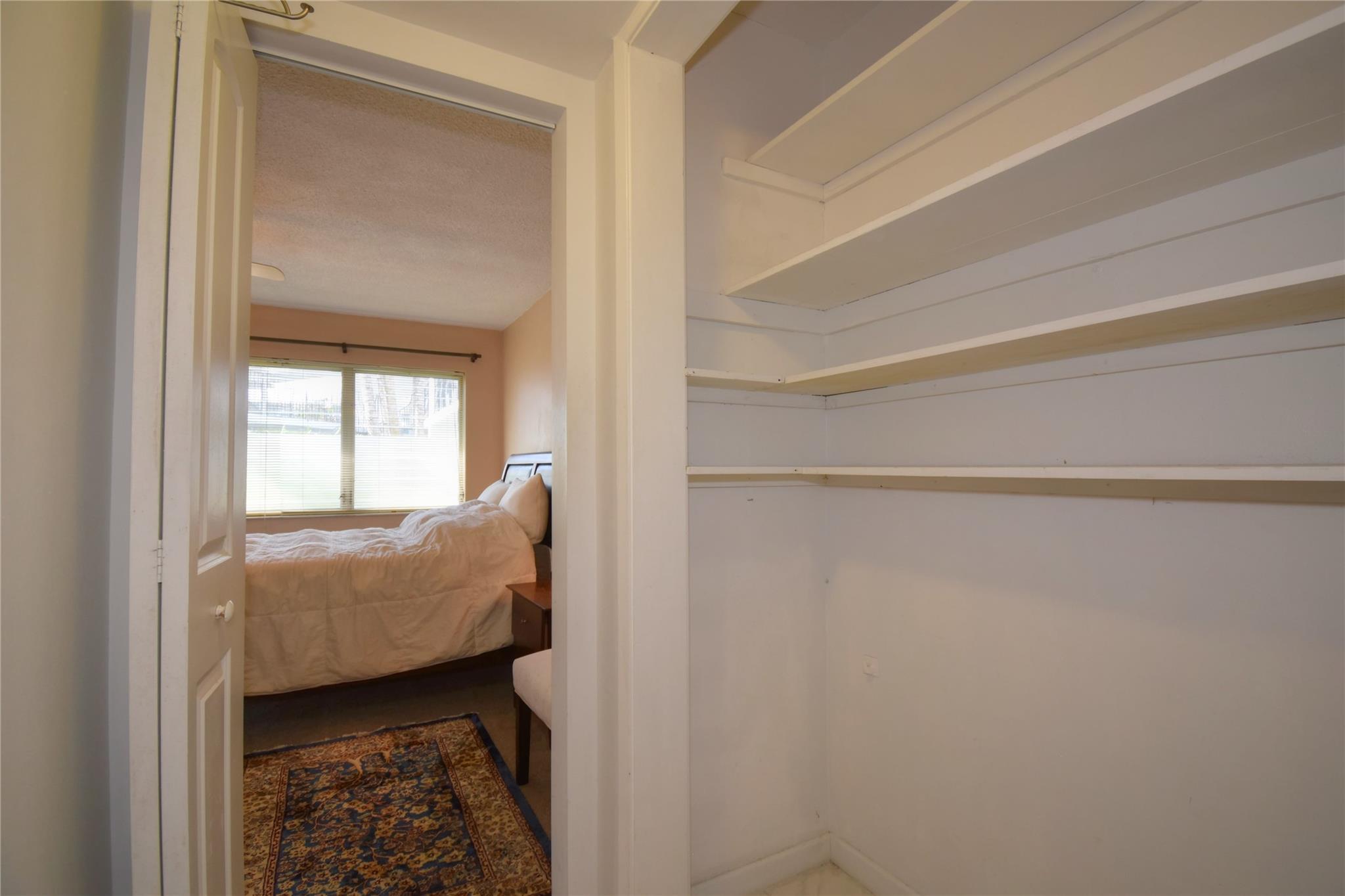 VENETIAN PARK COOP - Residential