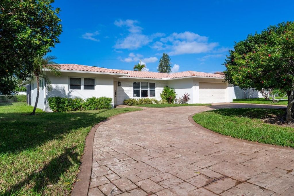 Photo of 4731 NE 29th Avenue, Fort Lauderdale, FL 33308 (MLS # F10531993)