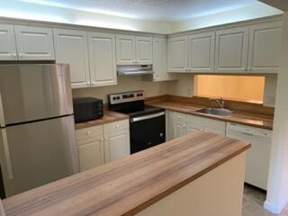 CHASEWOOD OF JUPITER - Residential Lease