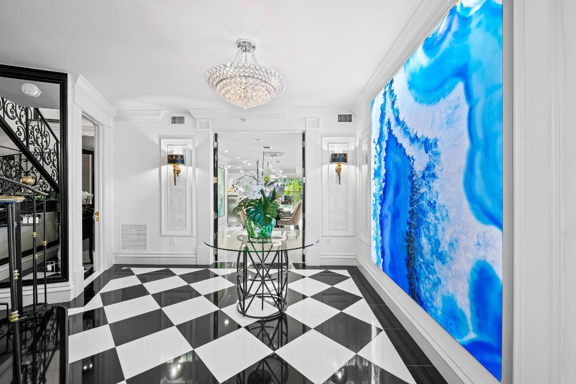 615 Bayshore Drive 103