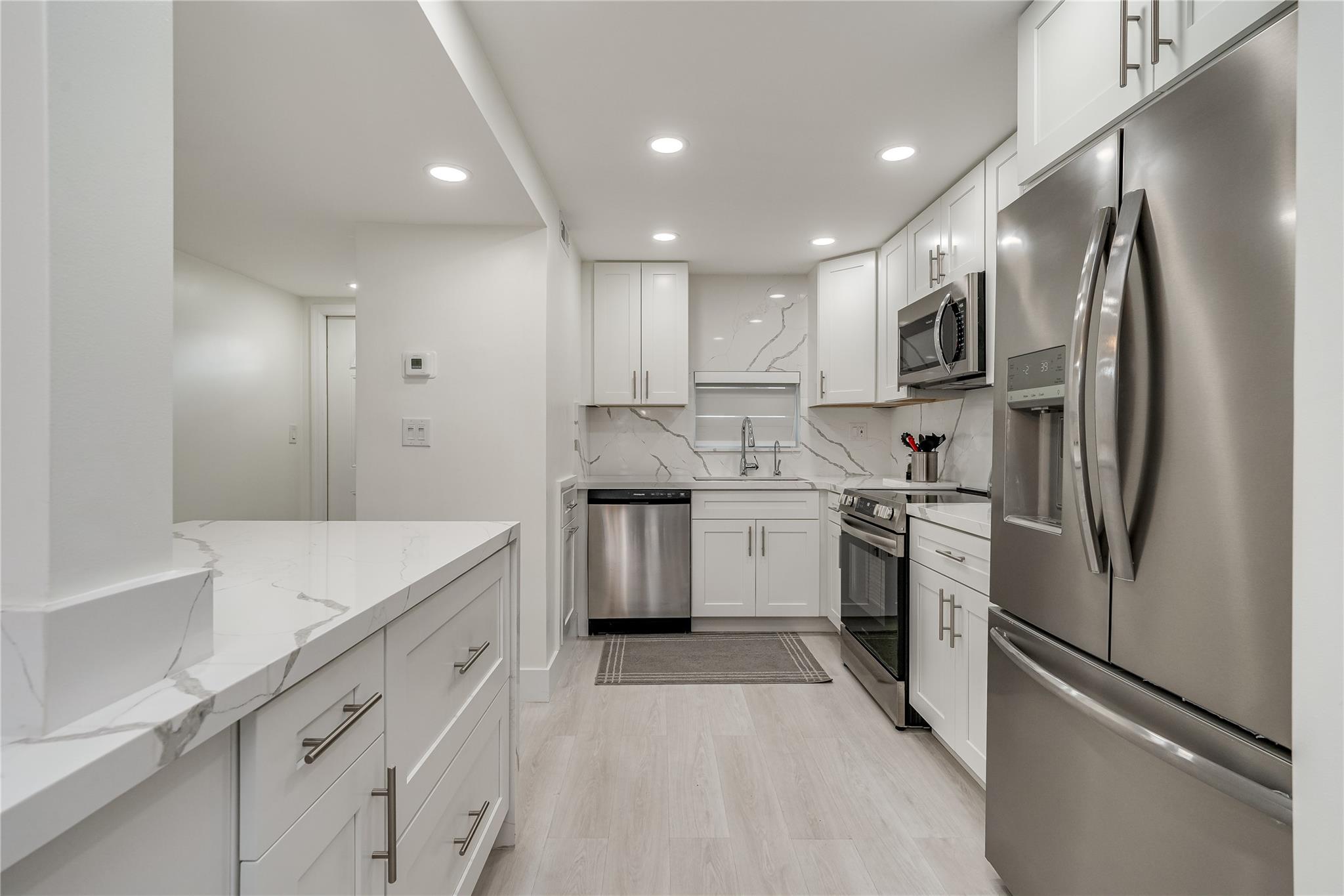 Hollybrook Golf & Tennis - Residential Lease