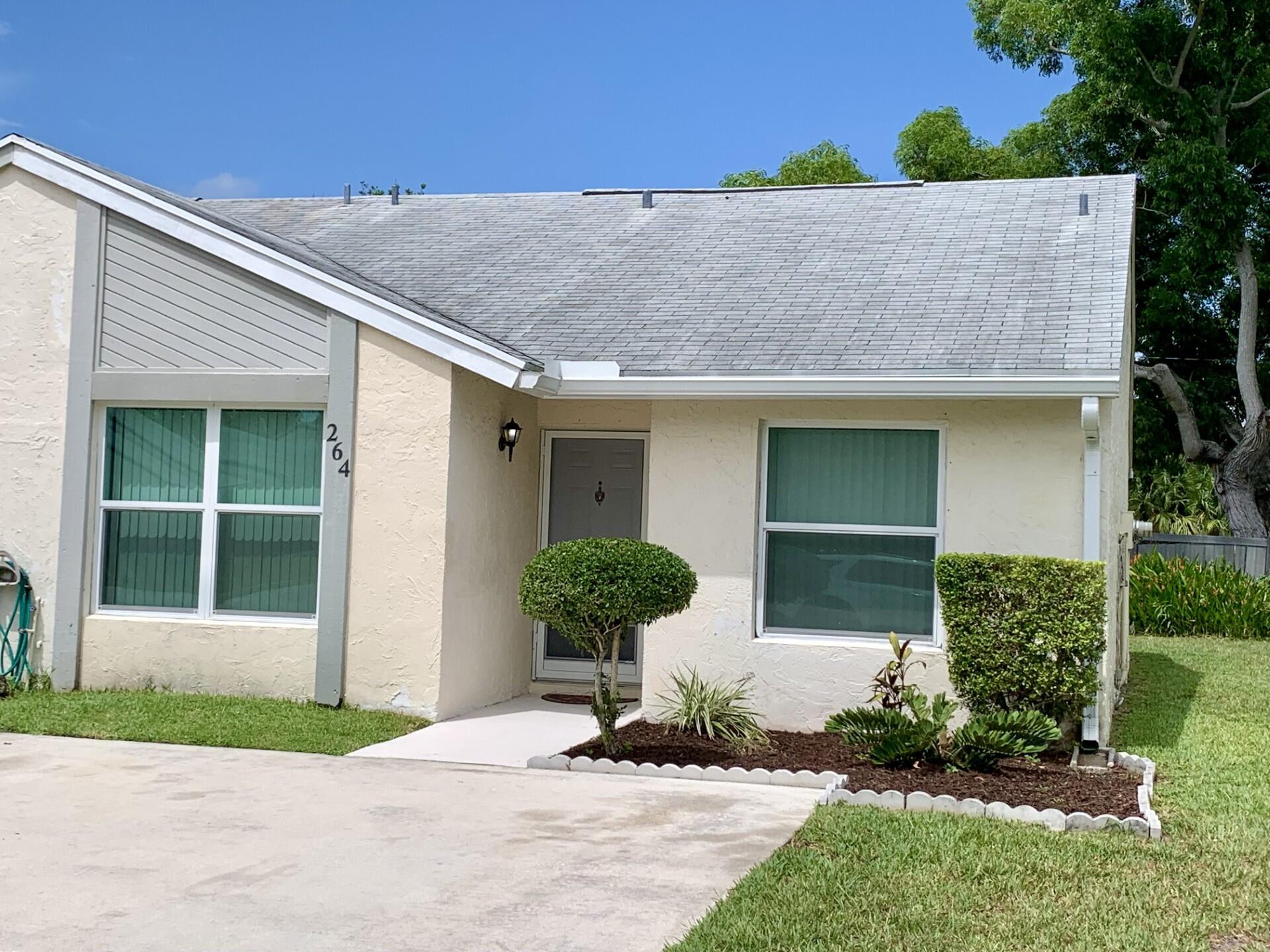 This charming two-bedroom townhouse with ceramic tile and impact windows in the heart of Jupiter offers the perfect blend of comfort and convenience. The living area is bright and inviting, leading to a back yard--ideal for relaxing or entertaining. Nestled in a prime location, this townhouse is just minutes from top-rated restaurants, shopping, and Jupiter's stunning beaches. **Annual rental only**--