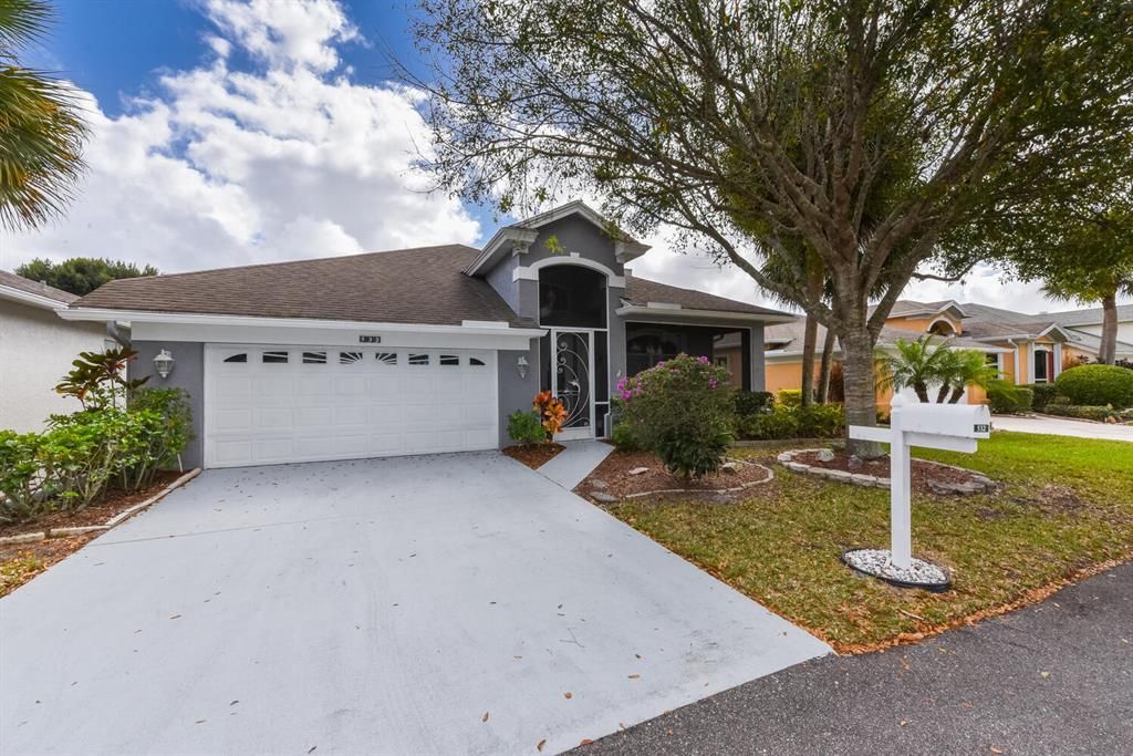 Photo of 532 NW Lambrusco Drive, Port Saint Lucie, FL 34986 (MLS # R10778820)