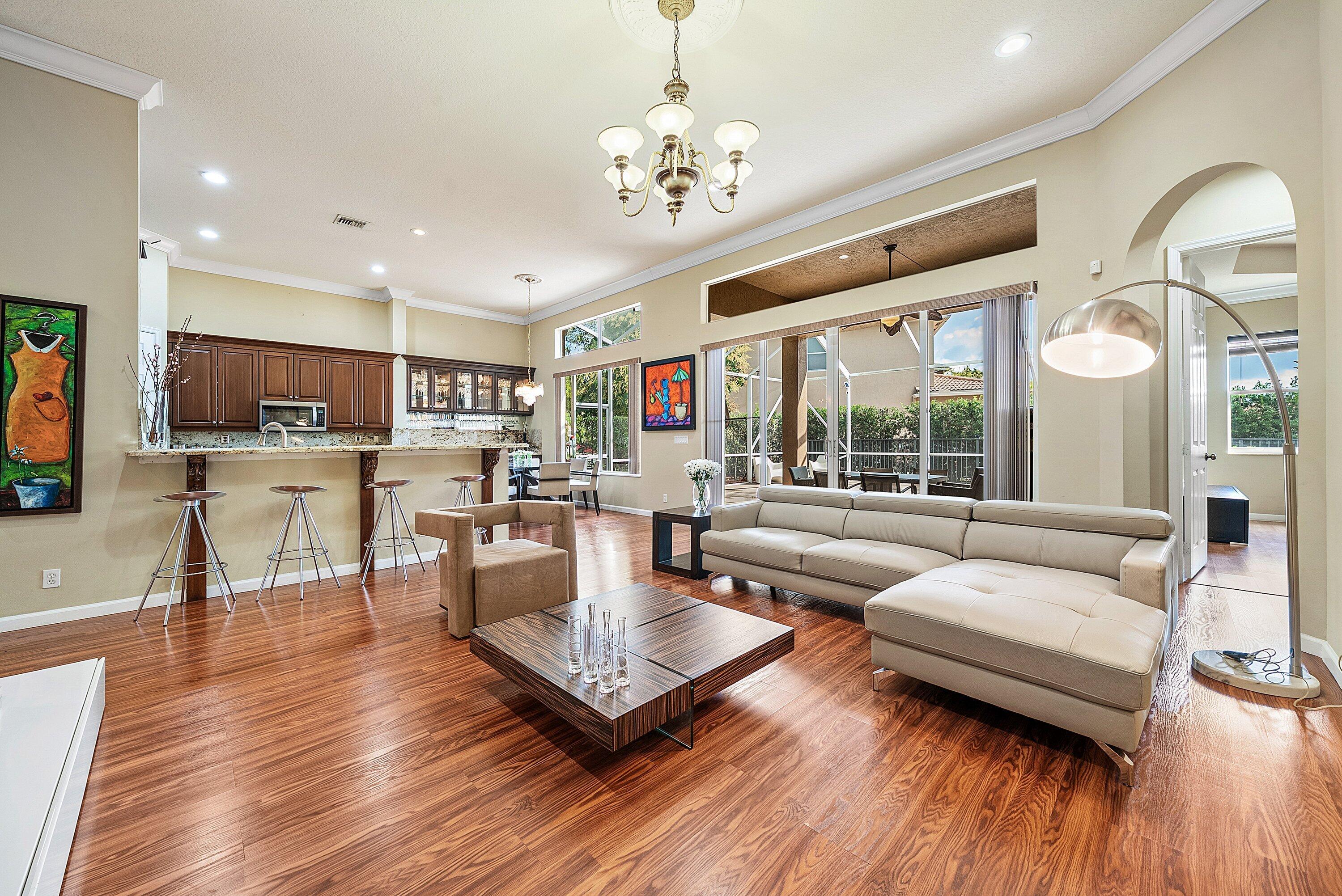 RENAISSANCE SEC 7 - Residential