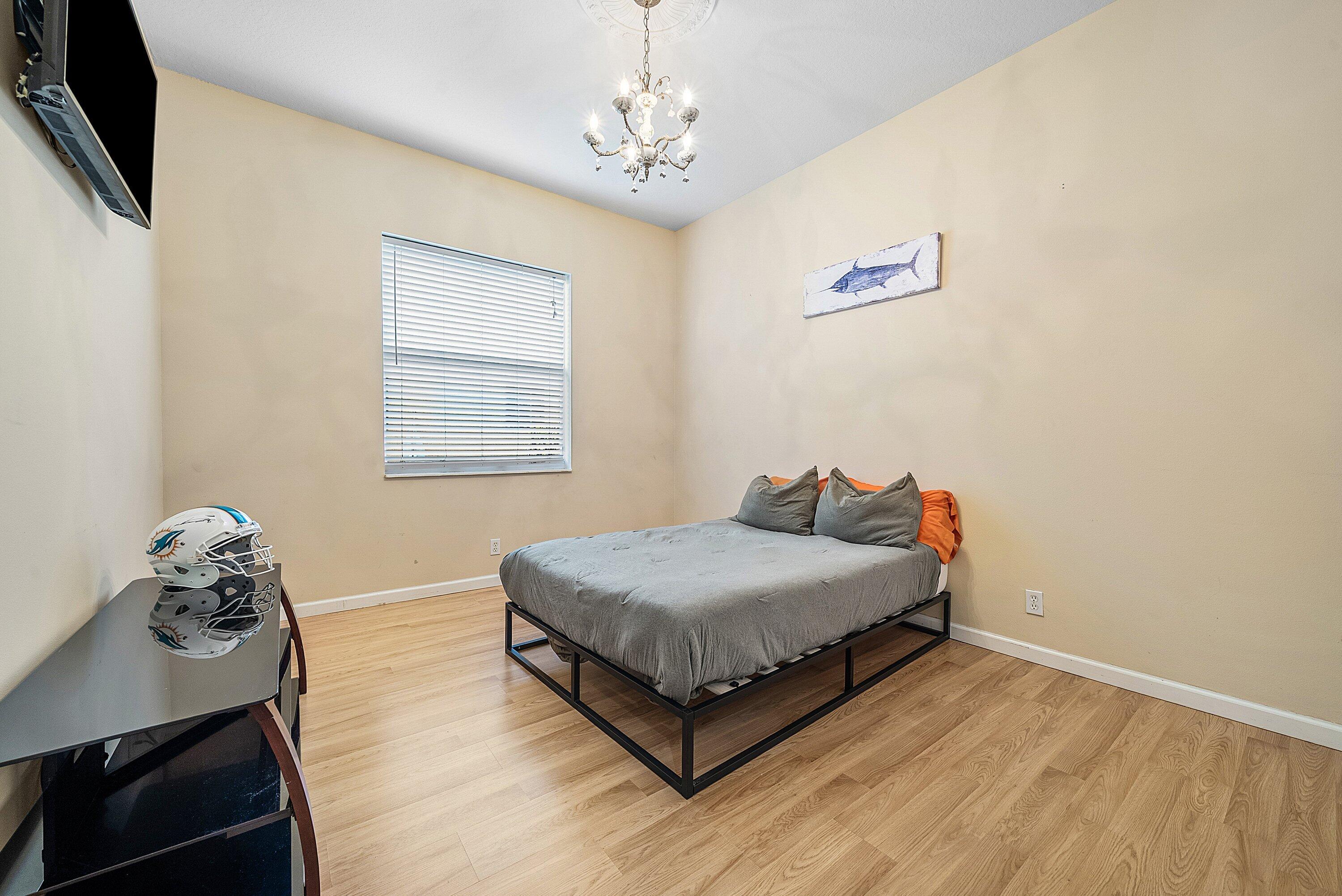 RENAISSANCE SEC 7 - Residential