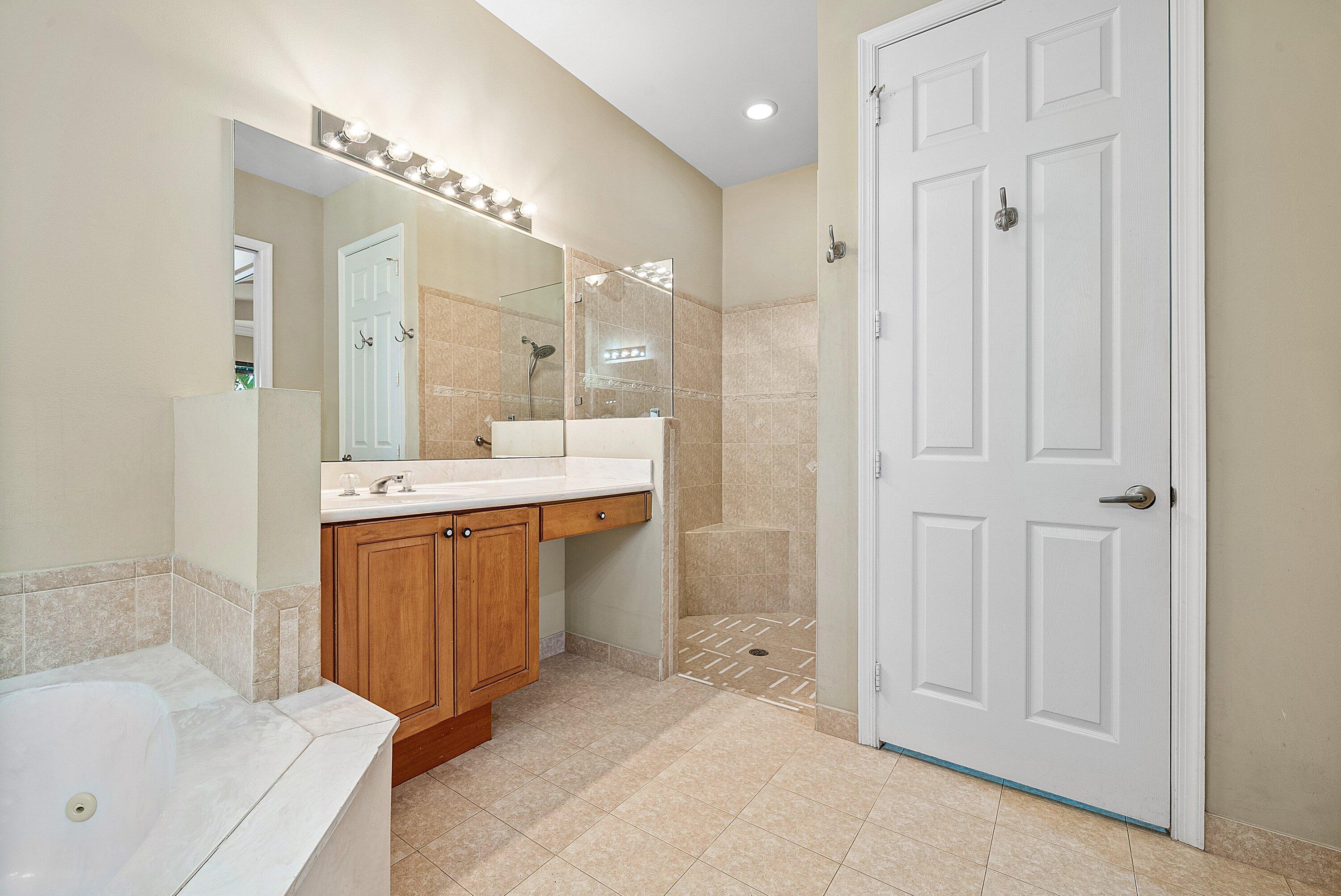 RENAISSANCE SEC 7 - Residential