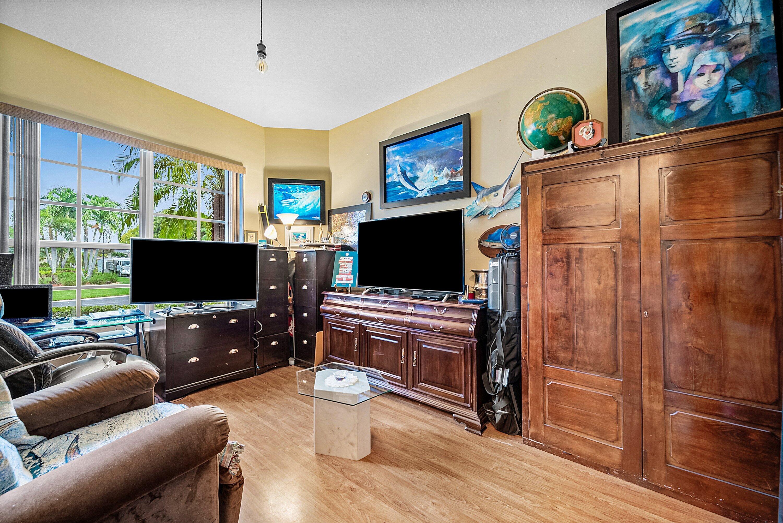 RENAISSANCE SEC 7 - Residential