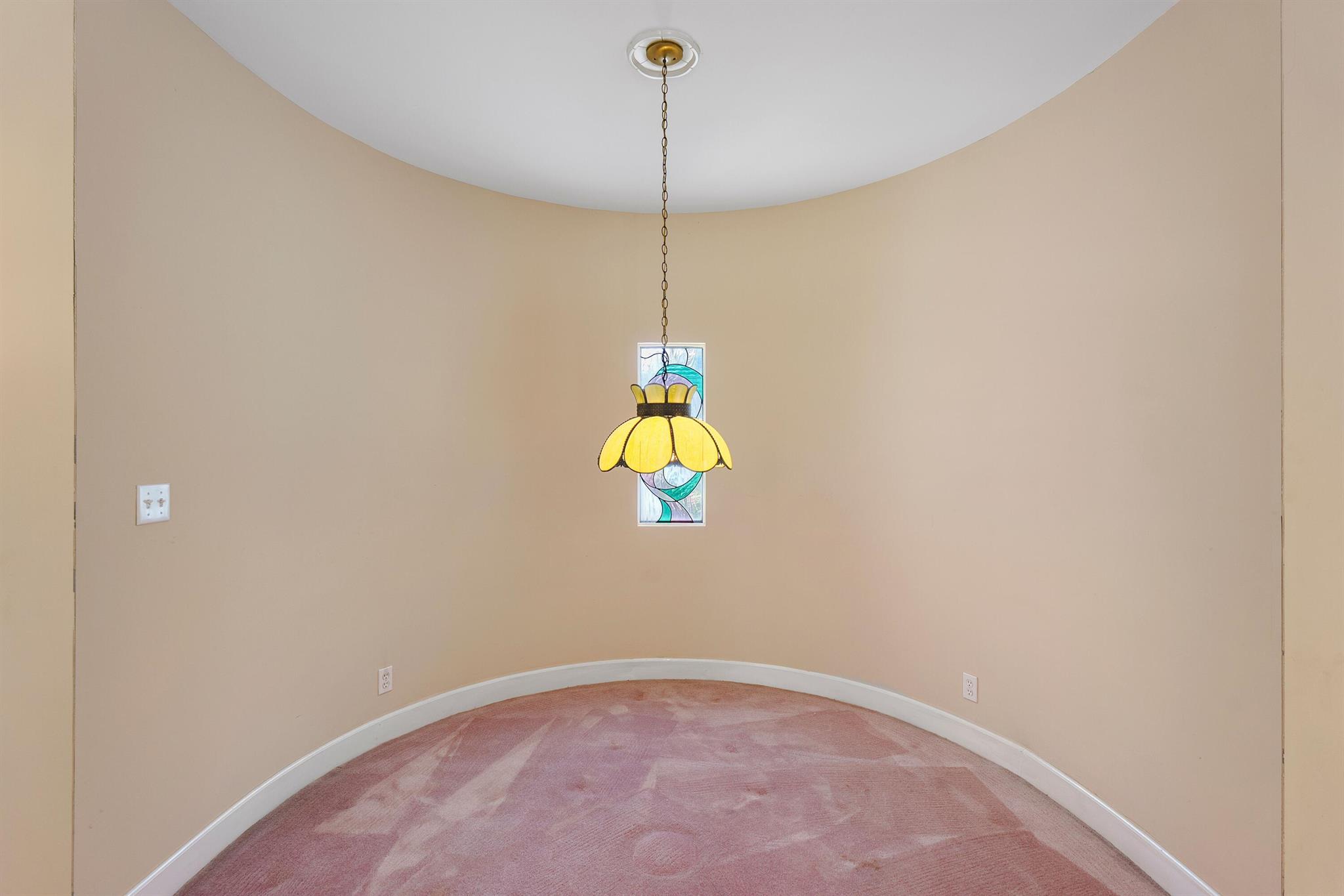 JUPITER HILLS VILLAGE - Residential