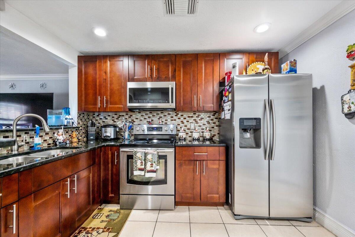 518 El Prado