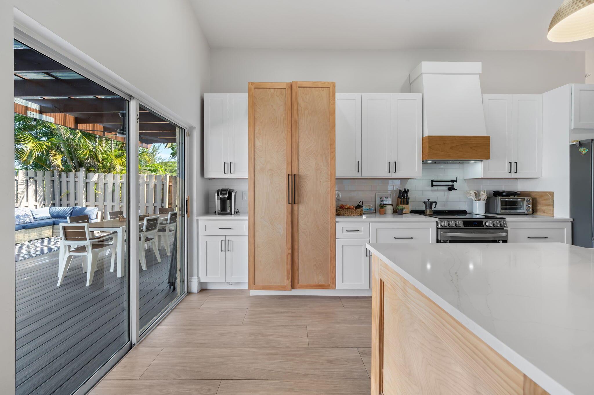 HOLIDAY SPRINGS VILLAGE S - Residential