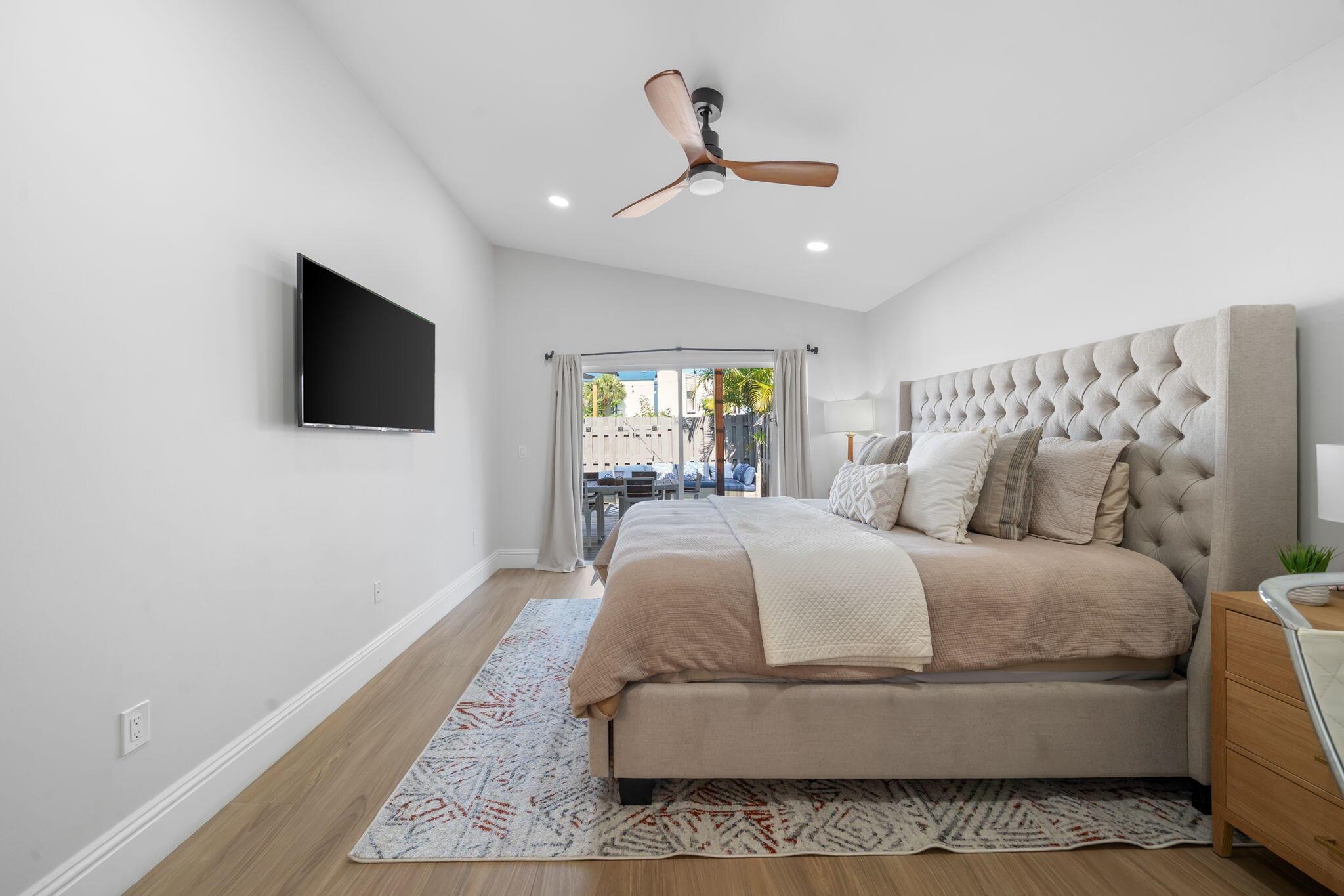 HOLIDAY SPRINGS VILLAGE S - Residential