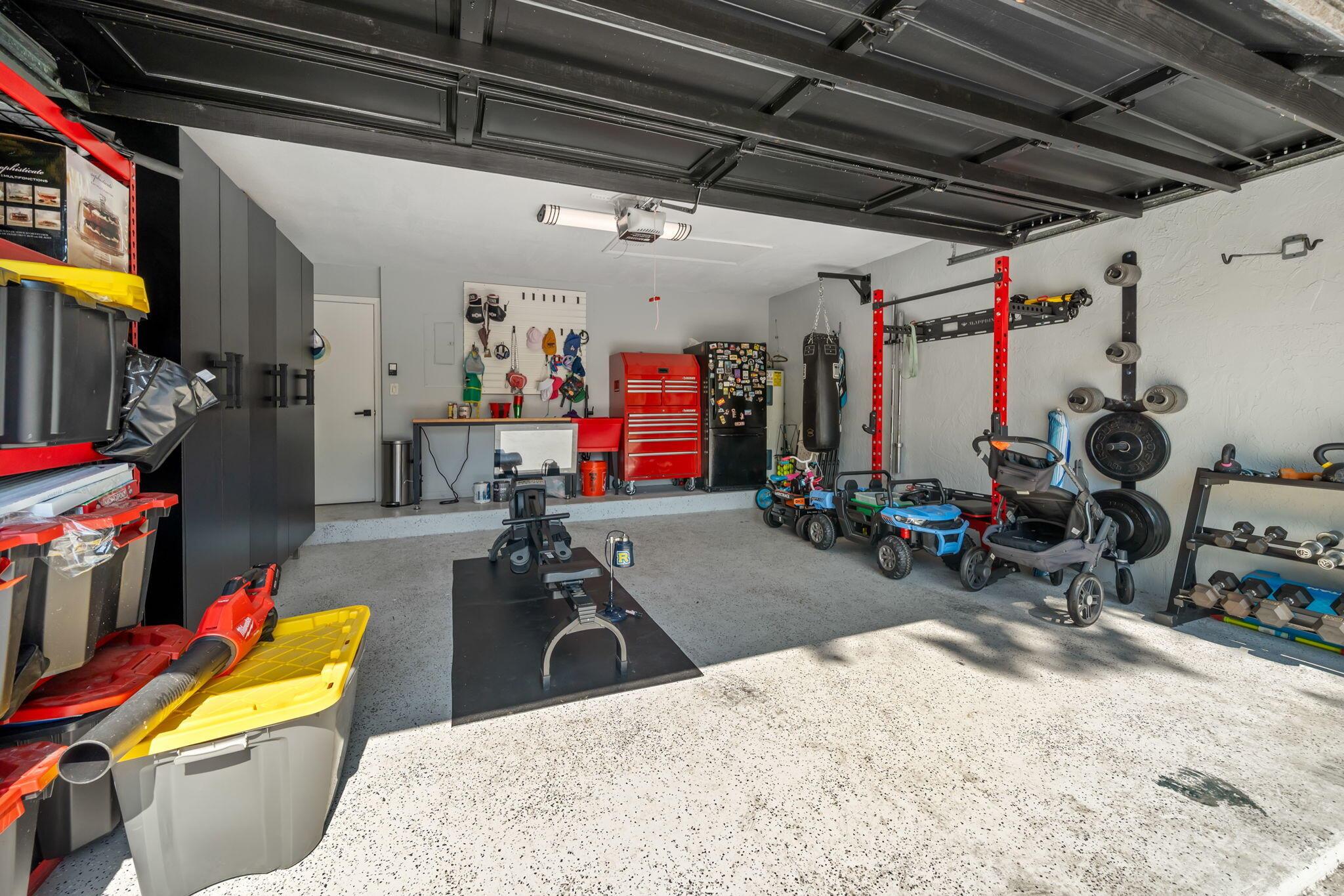 HOLIDAY SPRINGS VILLAGE S - Residential